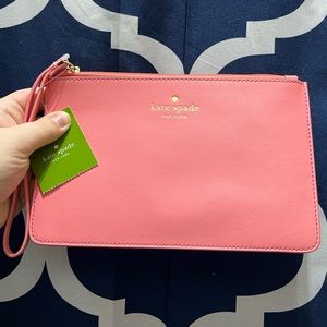 Kate Spade Yucatan Pink Wristlet - SHIPS NEXT DAY!!!